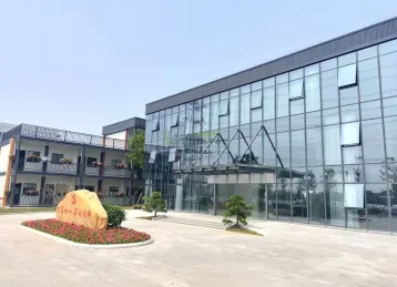 Proyecto de construcción de contenedores finos